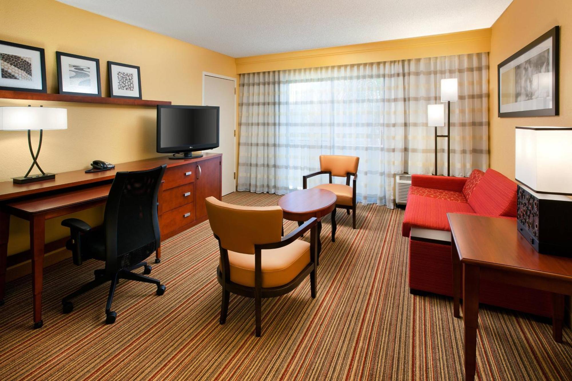 คอร์ตยาร์ด ซานดิเอโก ซอร์เรนโต แวลเลย์ Hotel ภายนอก รูปภาพ