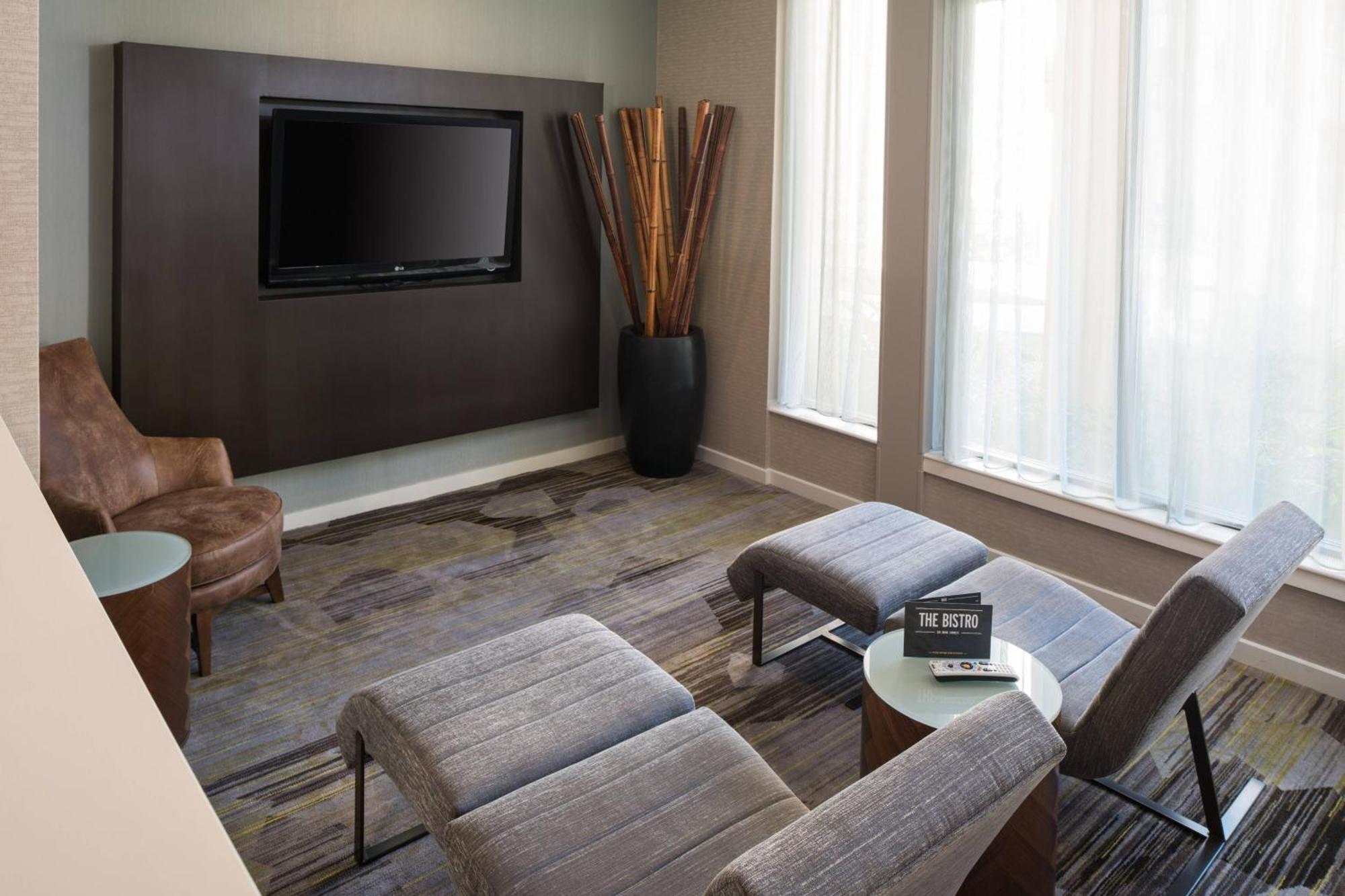 คอร์ตยาร์ด ซานดิเอโก ซอร์เรนโต แวลเลย์ Hotel ภายนอก รูปภาพ