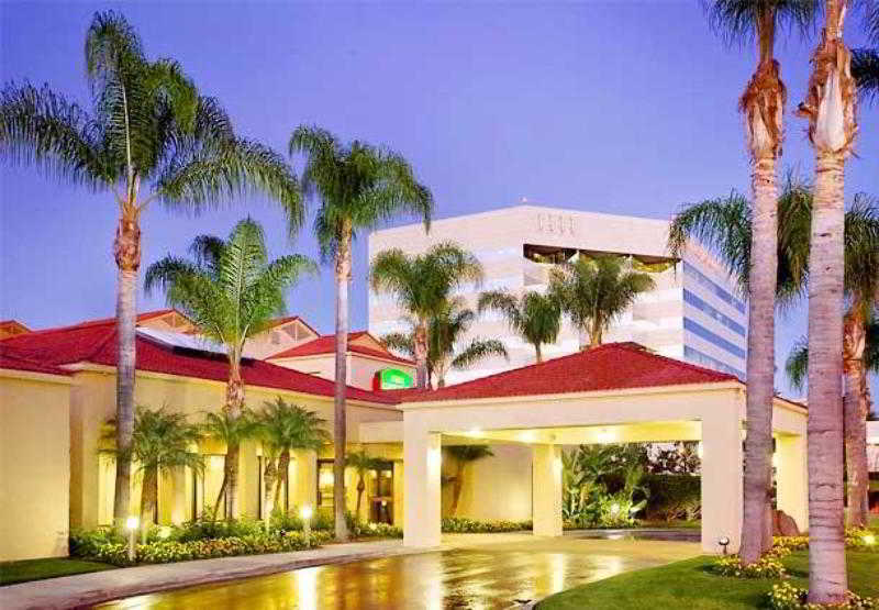 คอร์ตยาร์ด ซานดิเอโก ซอร์เรนโต แวลเลย์ Hotel ภายนอก รูปภาพ